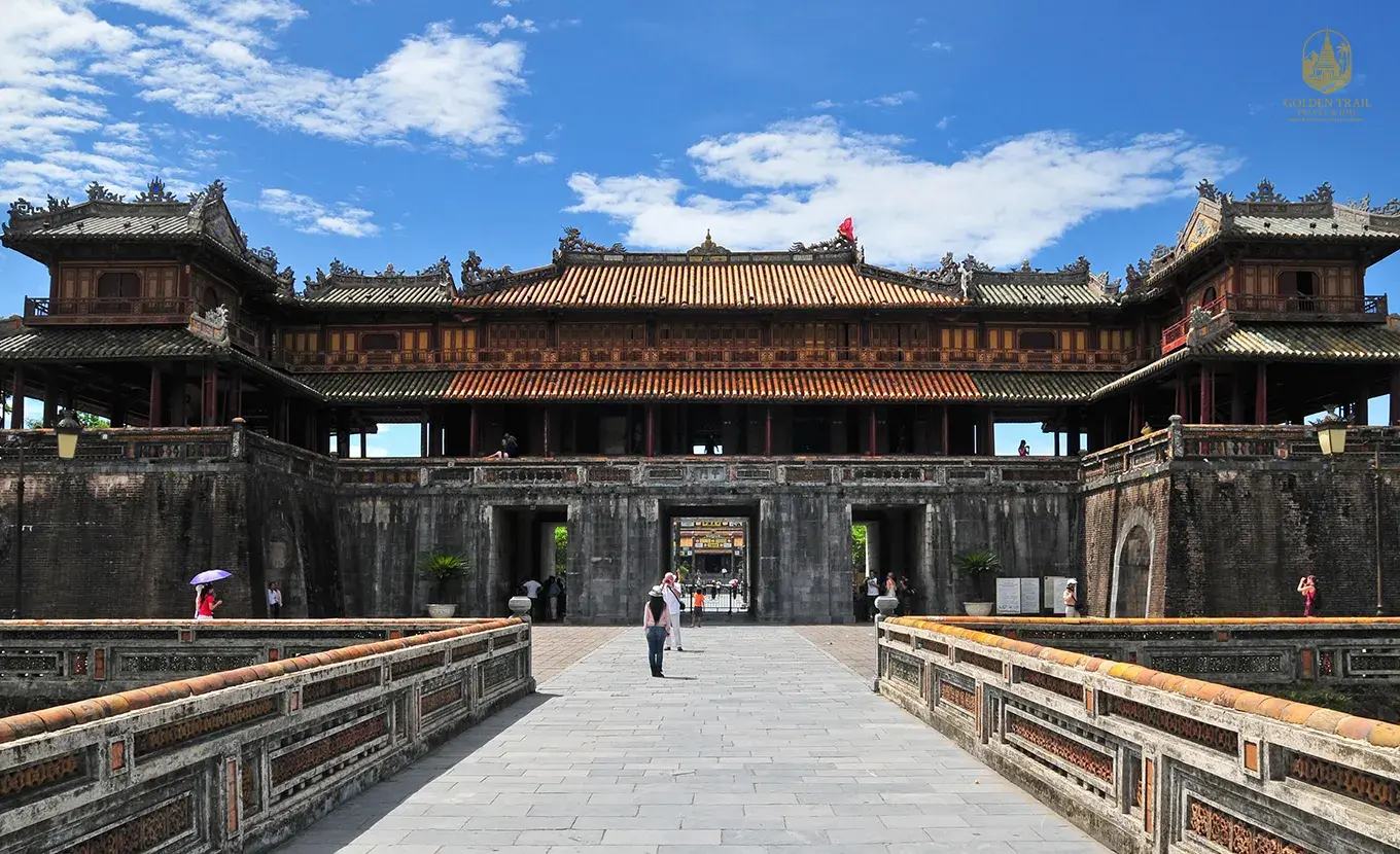 Hoi An & Hue 7-Day Heritage Tour: Ancient Towns, Imperial Palaces & My Son Ruins